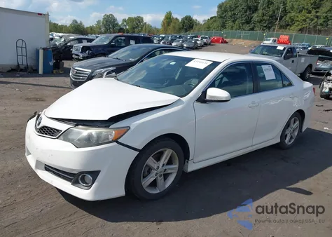 2012 Toyota Camry Se z USA, uszkodzony, nr VIN 4T1BF1FKXCU199007